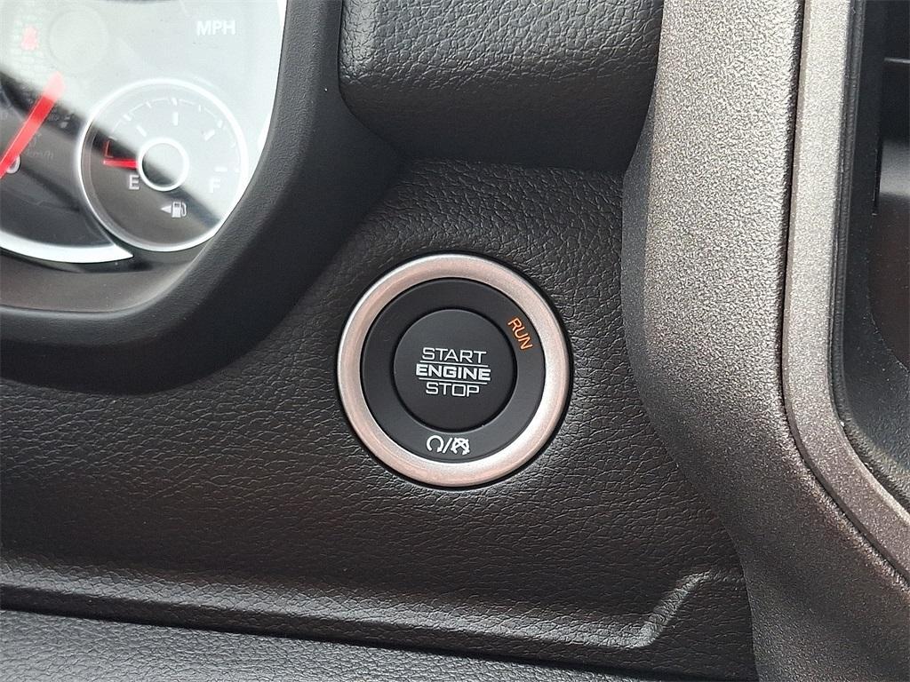 new 2025 Ram 1500 car, priced at $47,809