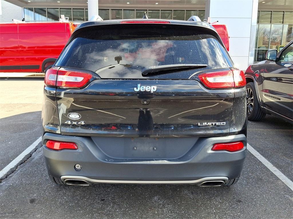 used 2016 Jeep Cherokee car, priced at $11,837