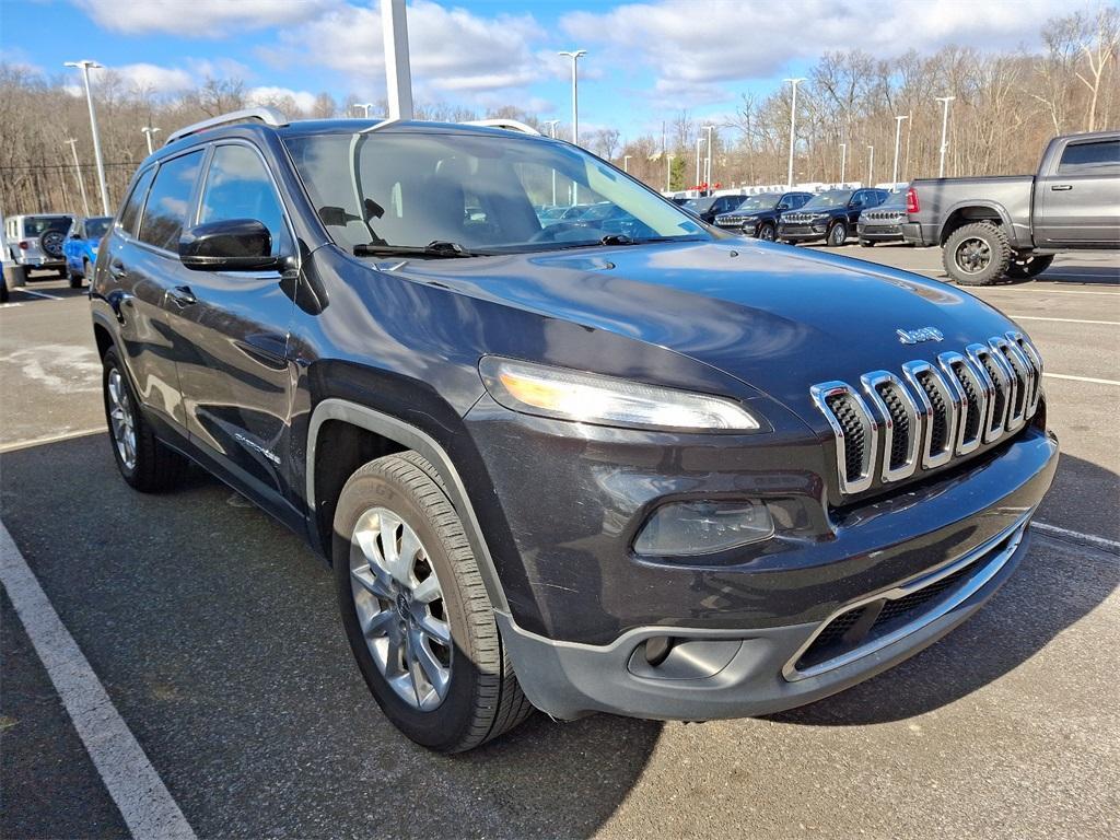 used 2016 Jeep Cherokee car, priced at $11,837