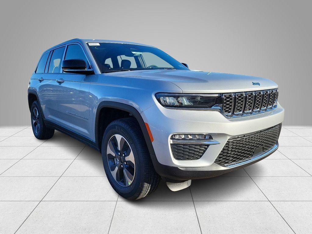 new 2024 Jeep Grand Cherokee 4xe car, priced at $52,655