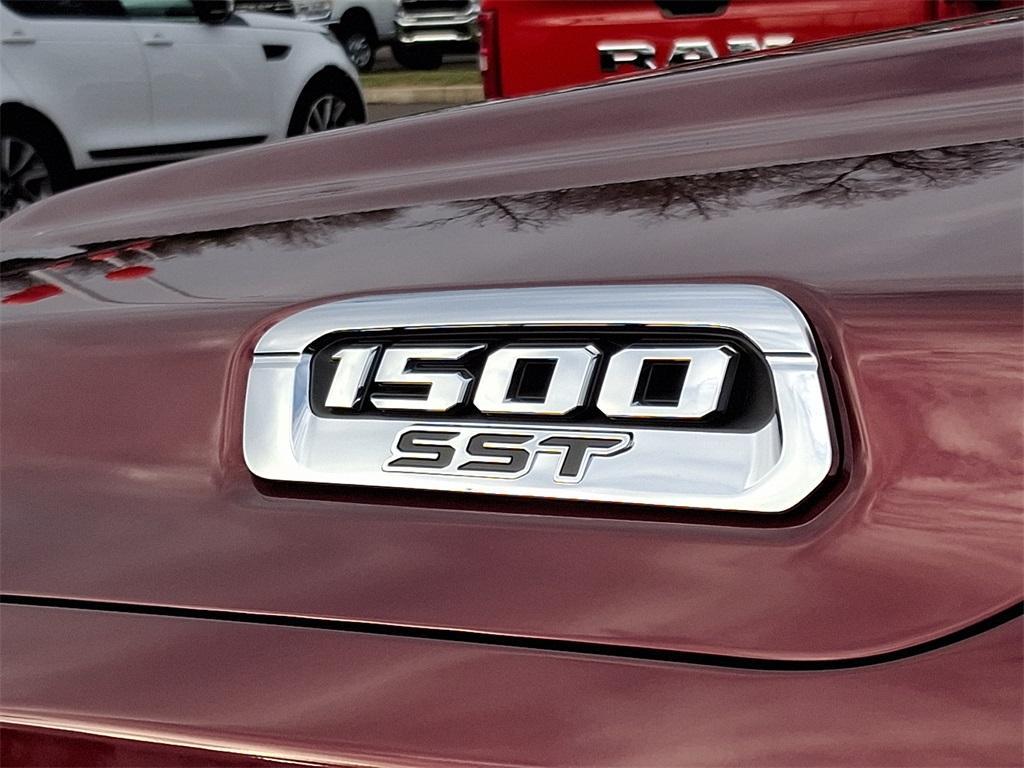 new 2025 Ram 1500 car, priced at $49,252