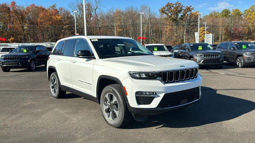 new 2024 Jeep Grand Cherokee 4xe car, priced at $54,134