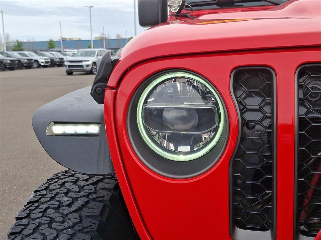 used 2022 Jeep Gladiator car, priced at $31,900