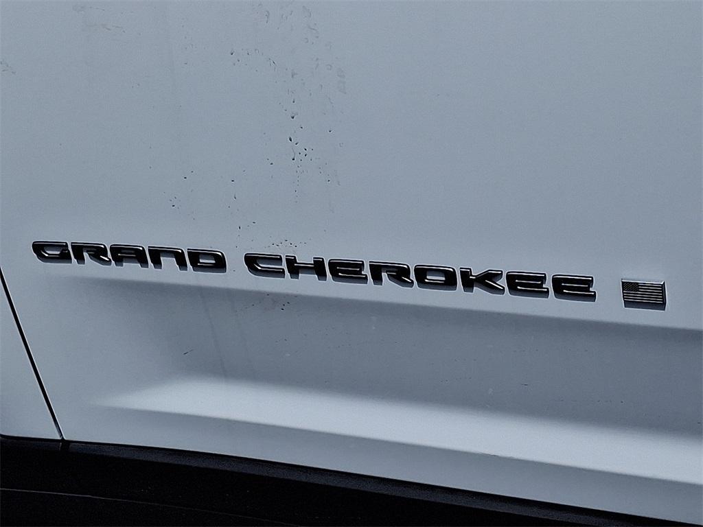 new 2025 Jeep Grand Cherokee L car, priced at $51,462