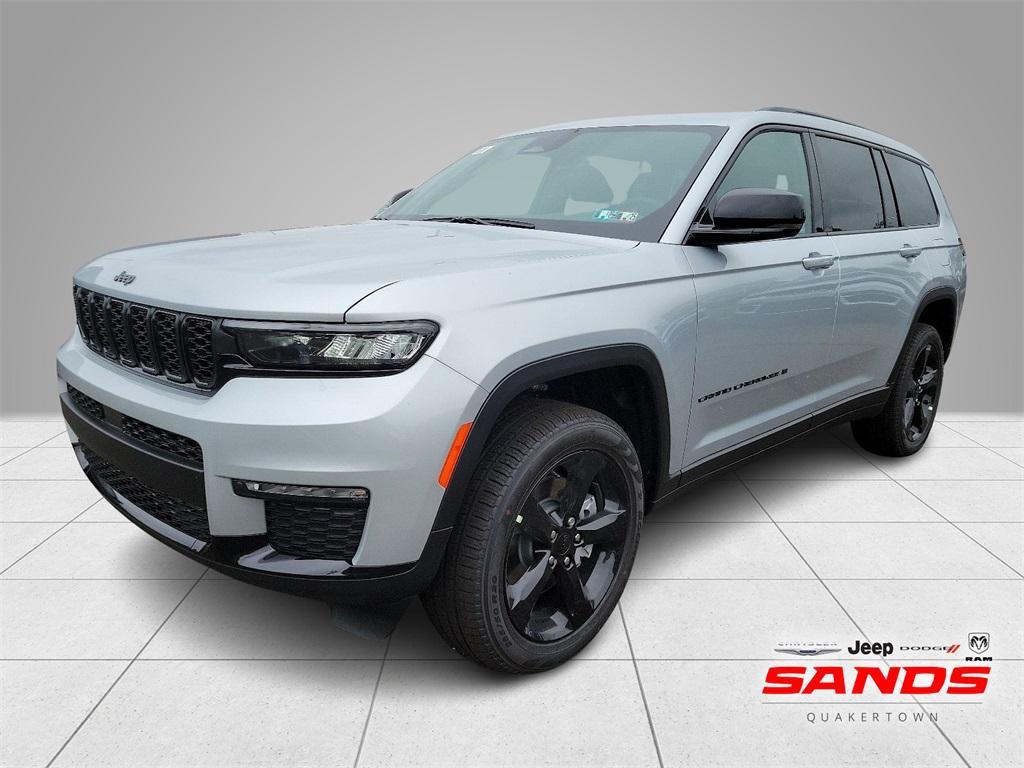 new 2024 Jeep Grand Cherokee L car, priced at $45,798