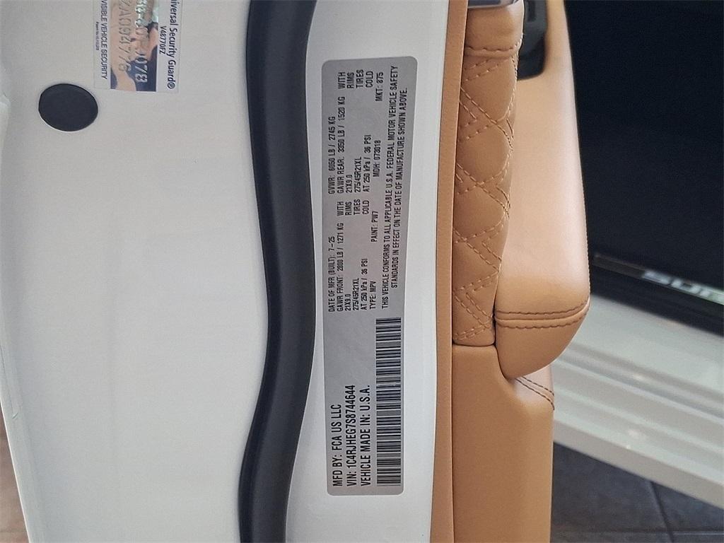 new 2025 Jeep Grand Cherokee car, priced at $67,486