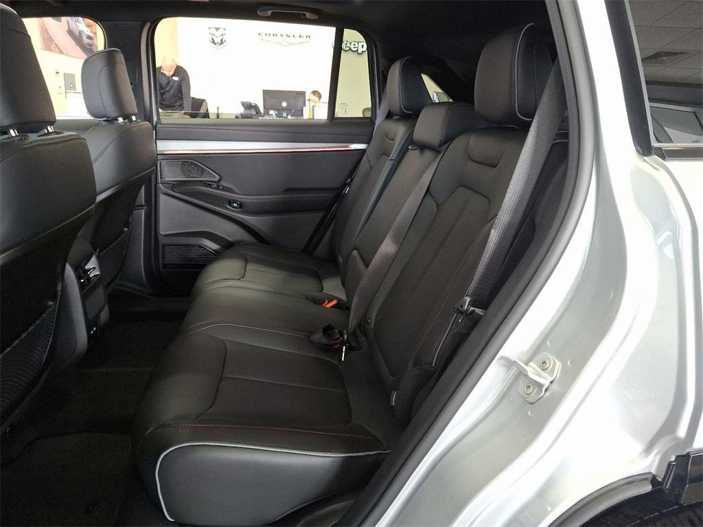 new 2025 Jeep Wagoneer S car, priced at $56,052