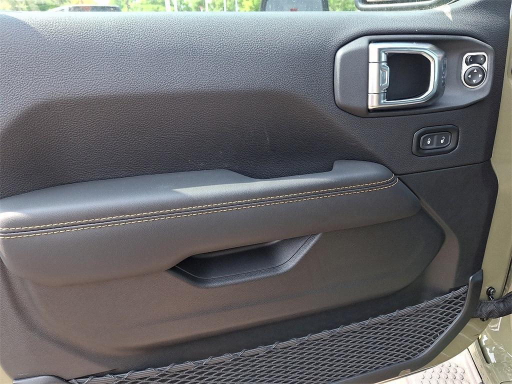 new 2025 Jeep Wrangler 4xe car, priced at $58,047