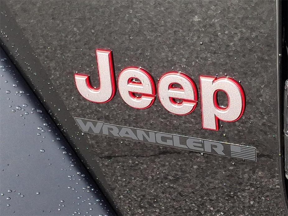 new 2025 Jeep Wrangler car, priced at $60,279