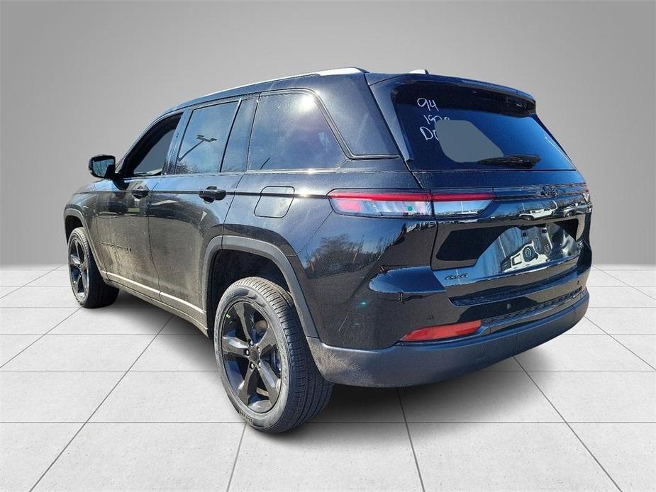 new 2024 Jeep Grand Cherokee car, priced at $47,838