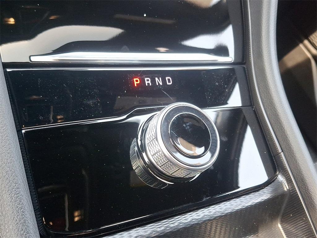 new 2025 Jeep Grand Cherokee car, priced at $44,595