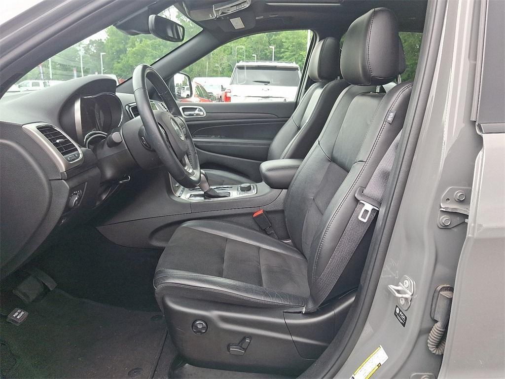used 2022 Jeep Grand Cherokee WK car, priced at $31,999