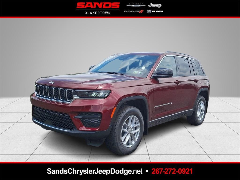 new 2025 Jeep Grand Cherokee car, priced at $44,595