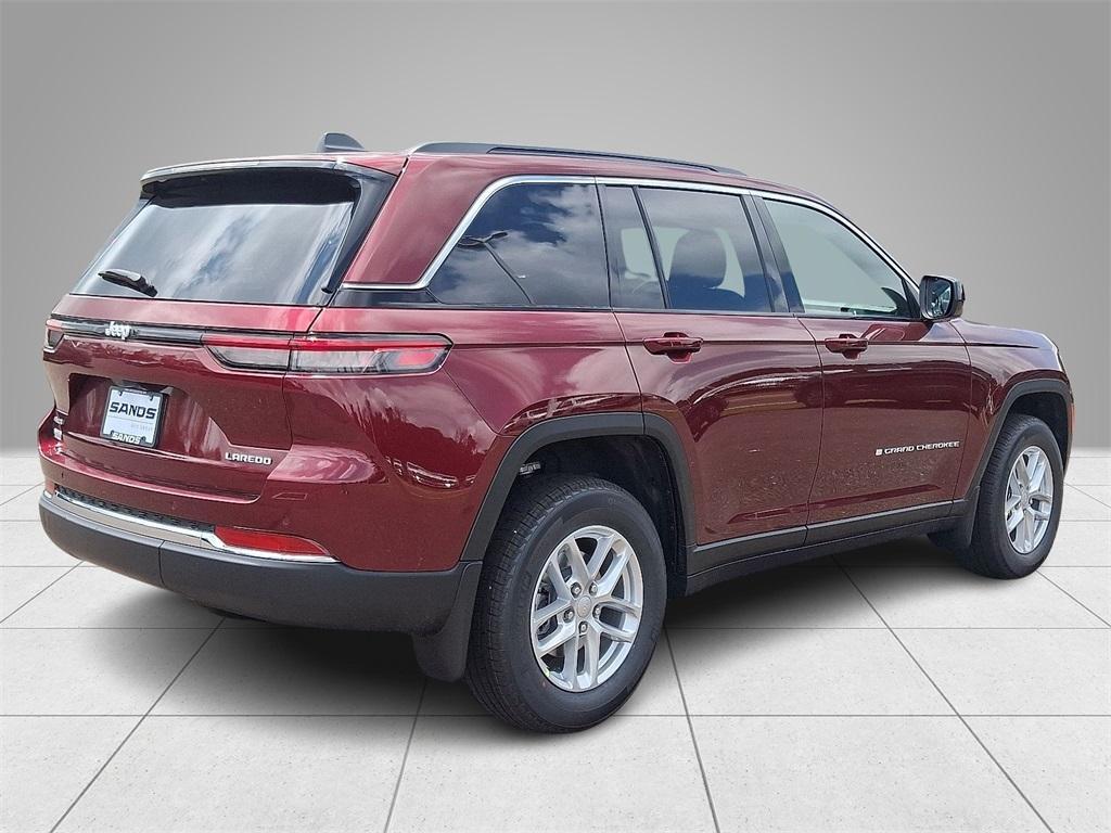 new 2025 Jeep Grand Cherokee car, priced at $44,595