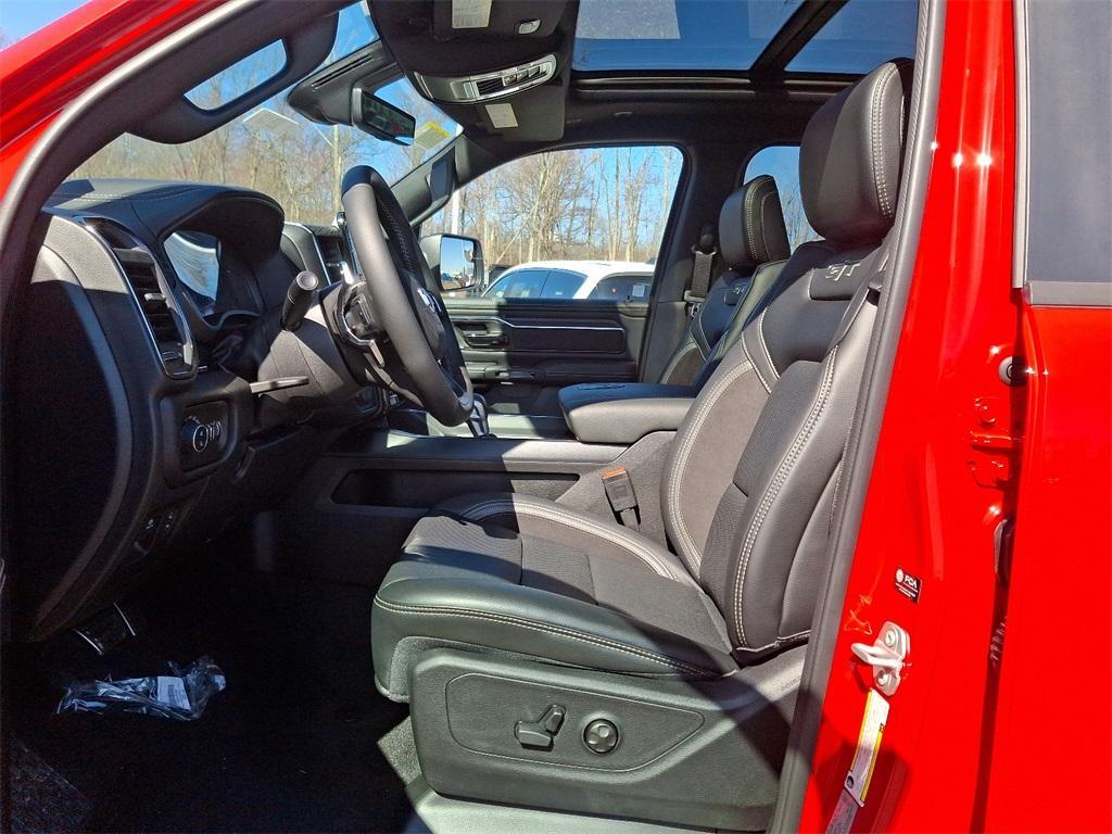 new 2025 Ram 1500 car, priced at $67,334