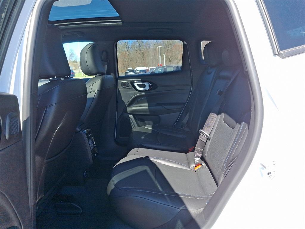 new 2025 Jeep Compass car, priced at $37,716