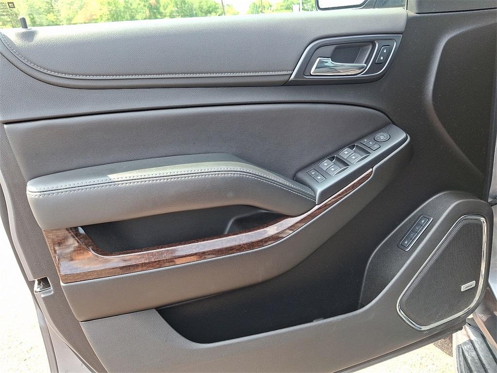 used 2019 GMC Yukon car, priced at $33,665