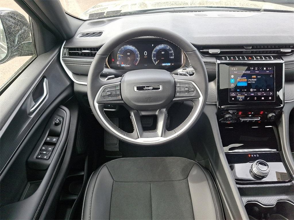 new 2025 Jeep Grand Cherokee L car, priced at $43,942