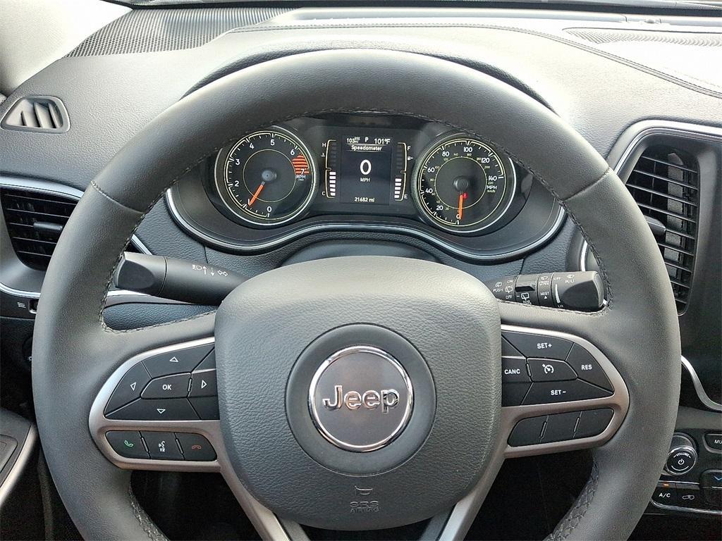 used 2021 Jeep Cherokee car, priced at $22,939
