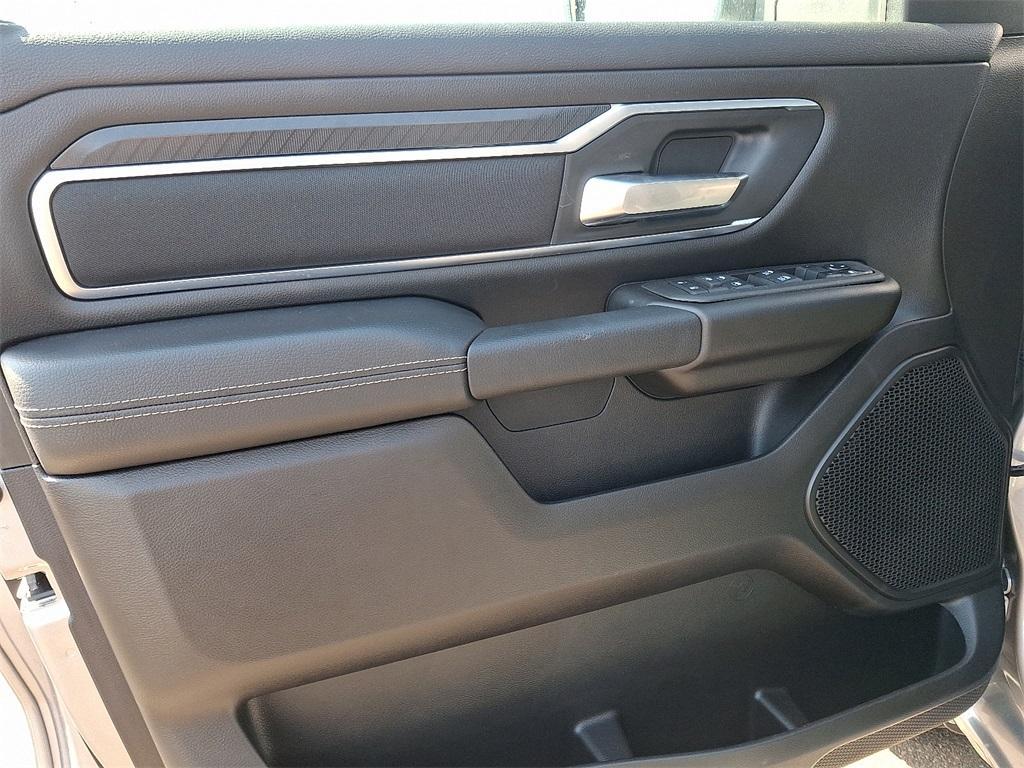 new 2025 Ram 1500 car, priced at $56,513