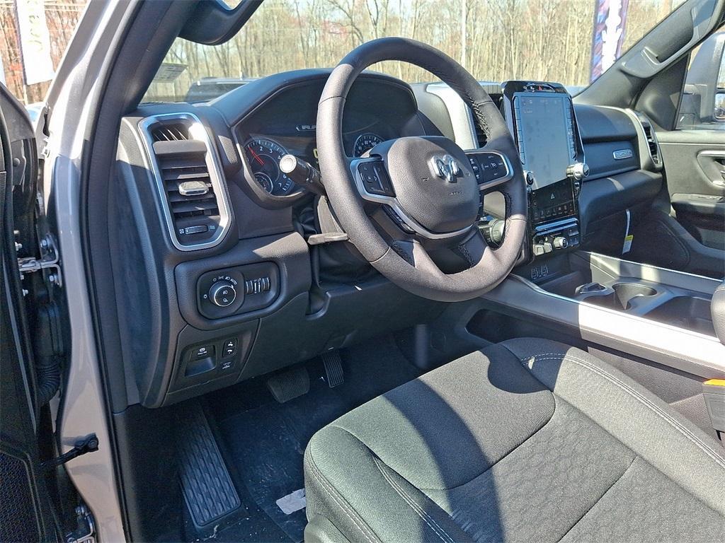 new 2025 Ram 1500 car, priced at $56,513