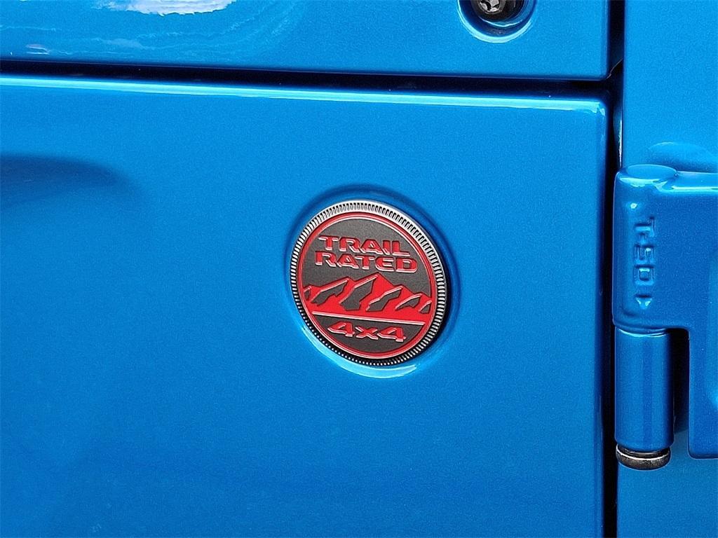 new 2025 Jeep Gladiator car, priced at $50,497