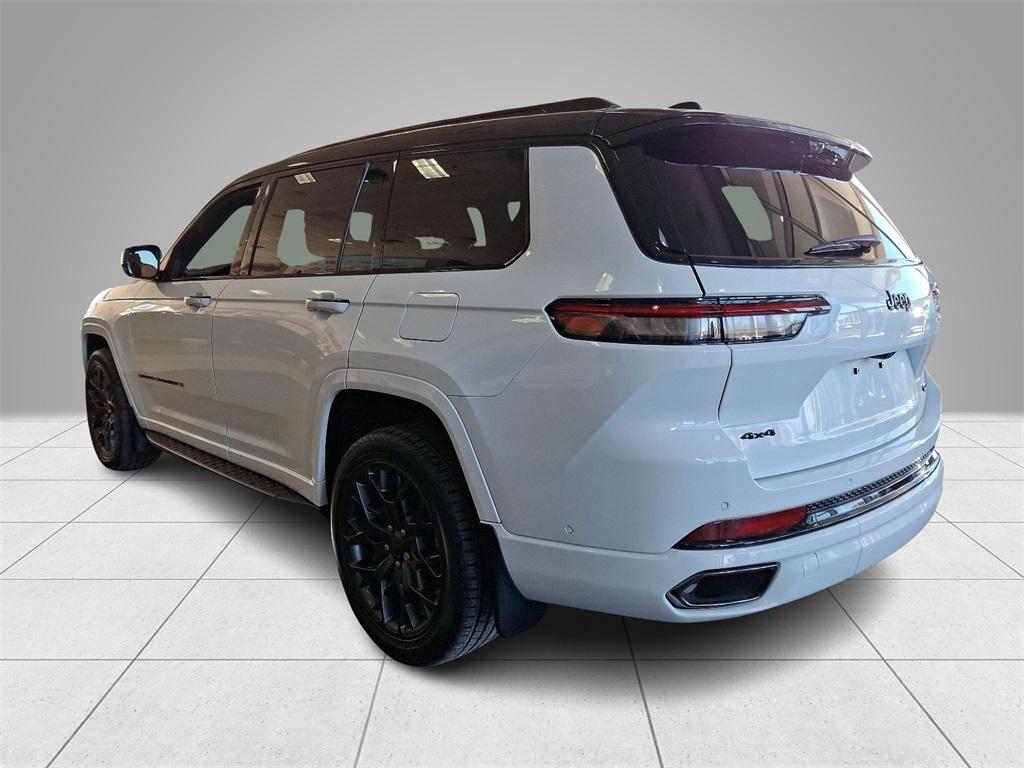 new 2025 Jeep Grand Cherokee L car, priced at $74,369