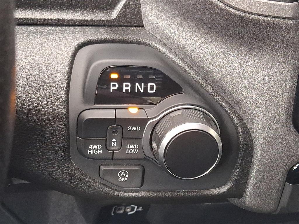 new 2025 Ram 1500 car, priced at $45,422