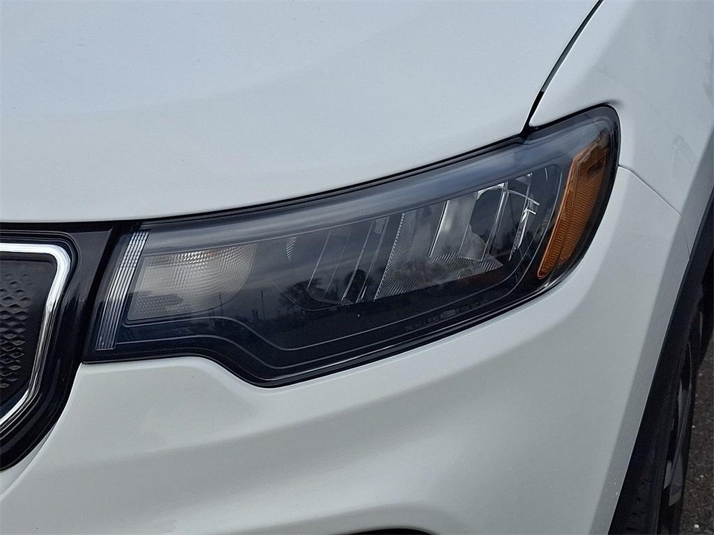 used 2022 Jeep Compass car, priced at $22,825