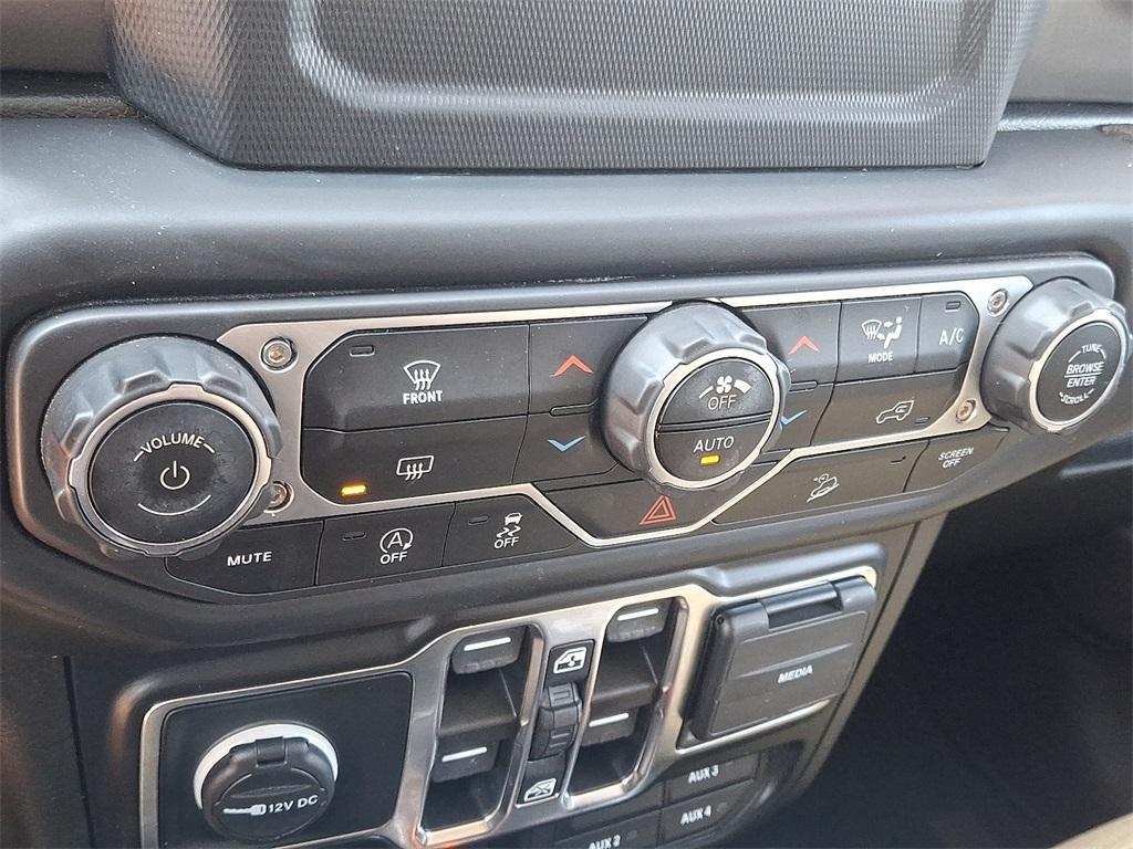 used 2021 Jeep Wrangler Unlimited car, priced at $29,900