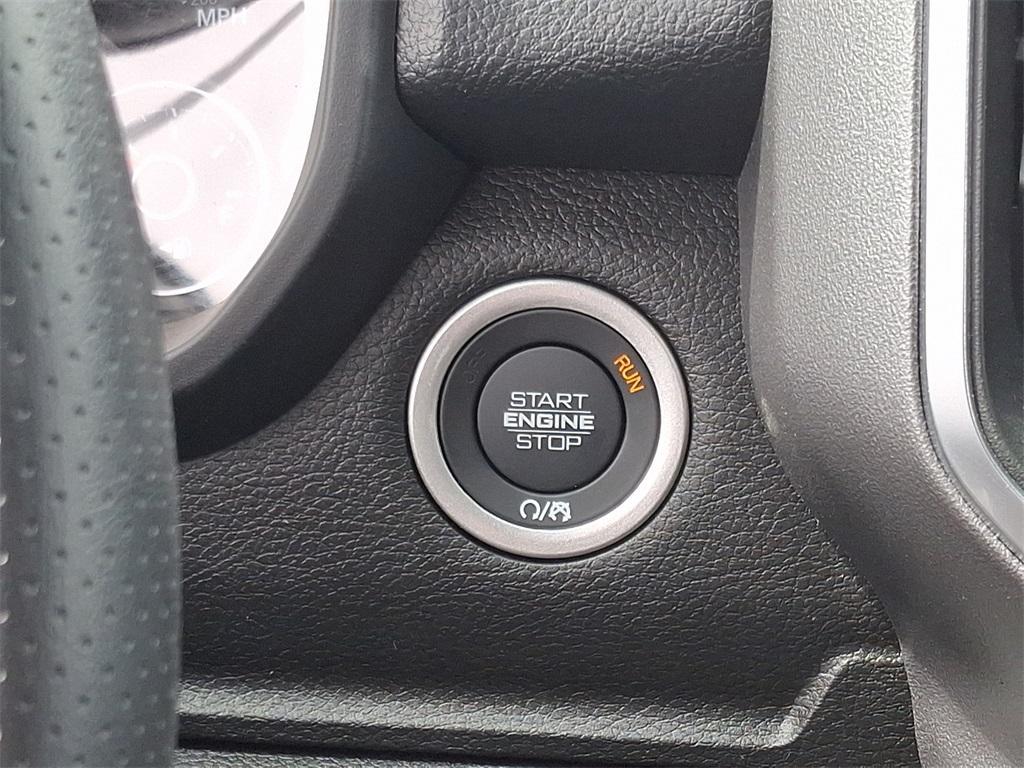 new 2025 Ram 1500 car, priced at $42,921
