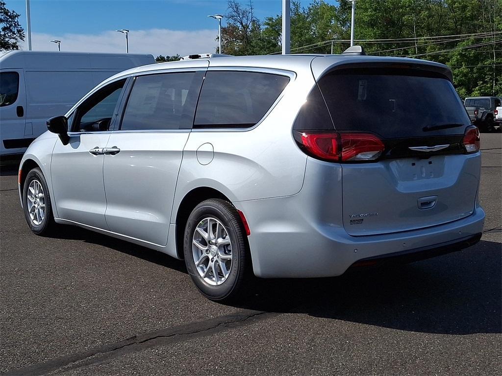 new 2026 Chrysler Voyager car