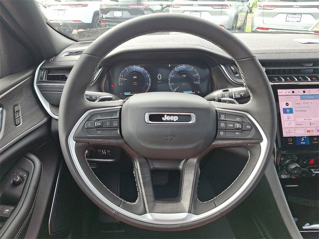 new 2025 Jeep Grand Cherokee car, priced at $48,432
