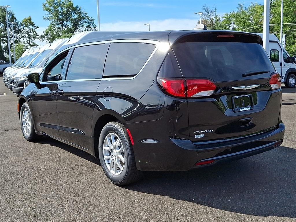 new 2026 Chrysler Voyager car