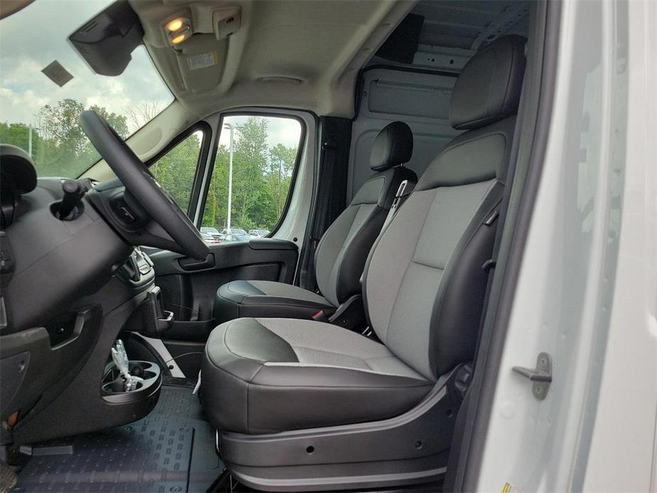 new 2024 Ram ProMaster 2500 car, priced at $46,549