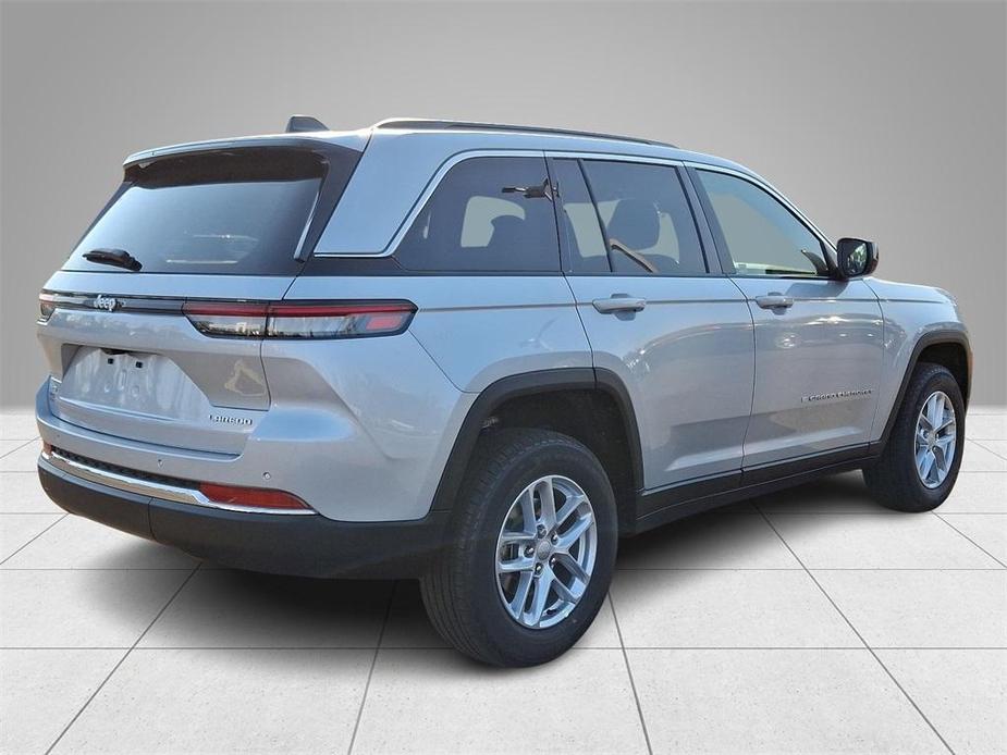 new 2025 Jeep Grand Cherokee car, priced at $41,690