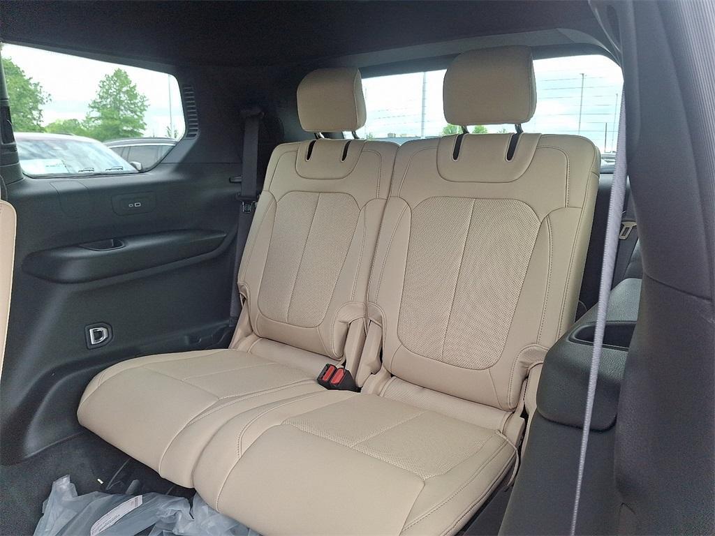new 2025 Jeep Grand Cherokee L car, priced at $57,582