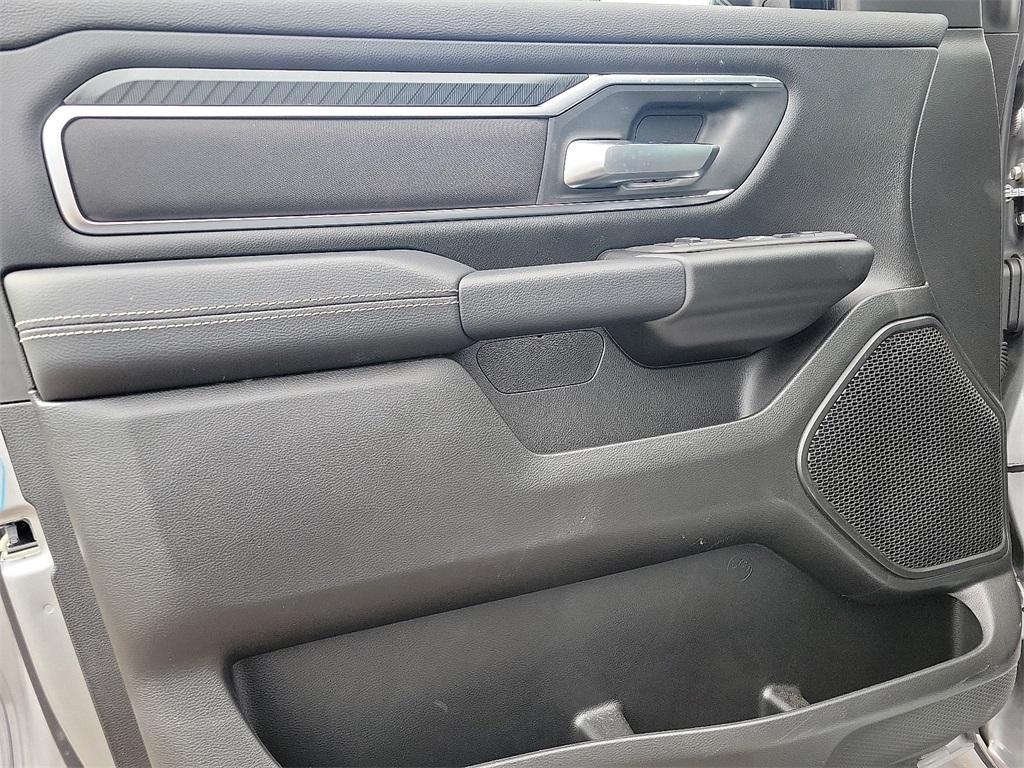 new 2025 Ram 1500 car