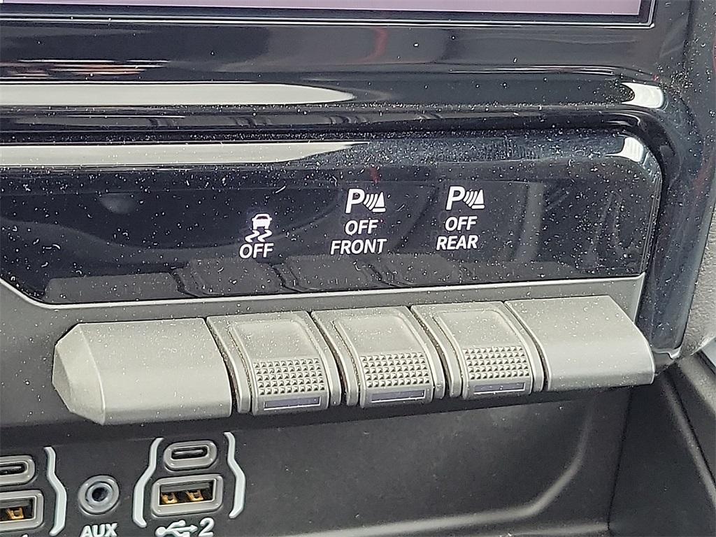 new 2025 Ram 1500 car