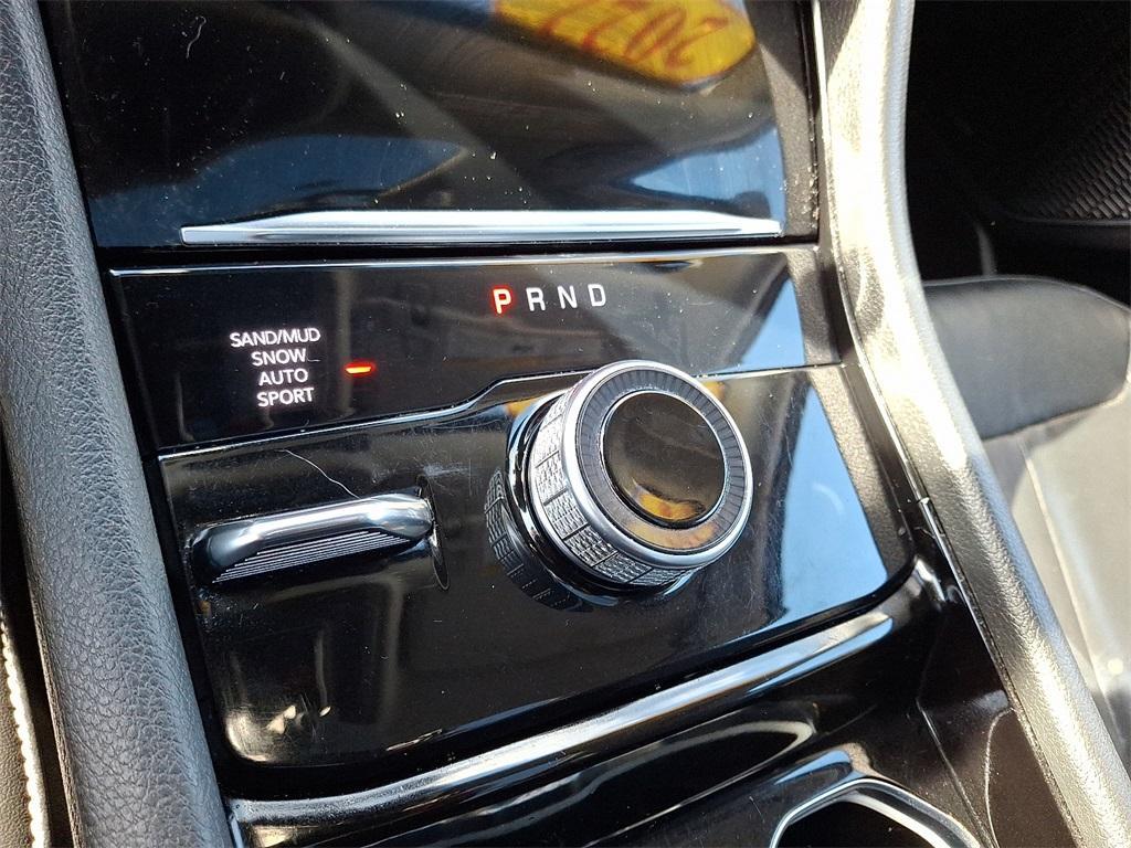 used 2022 Jeep Grand Cherokee car, priced at $30,990