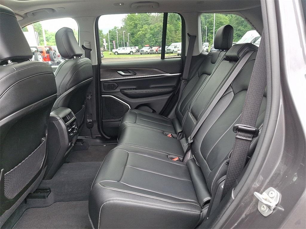 used 2022 Jeep Grand Cherokee 4xe car, priced at $25,999