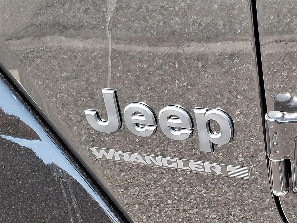 new 2025 Jeep Wrangler car, priced at $52,457