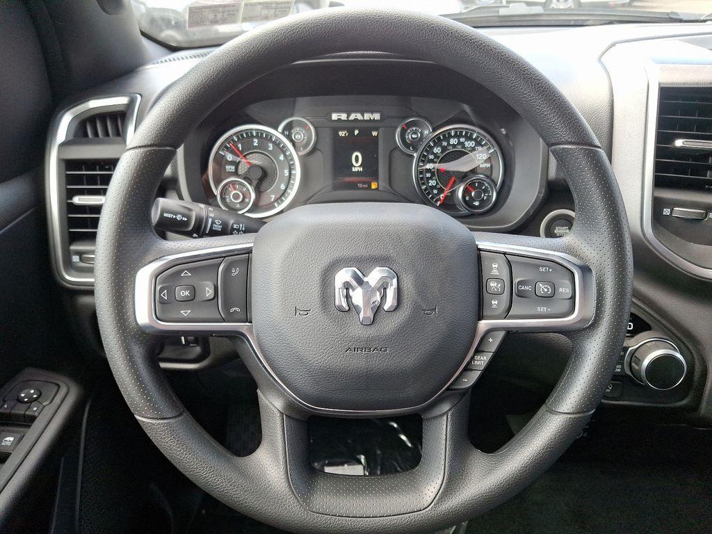 new 2025 Ram 1500 car, priced at $42,916