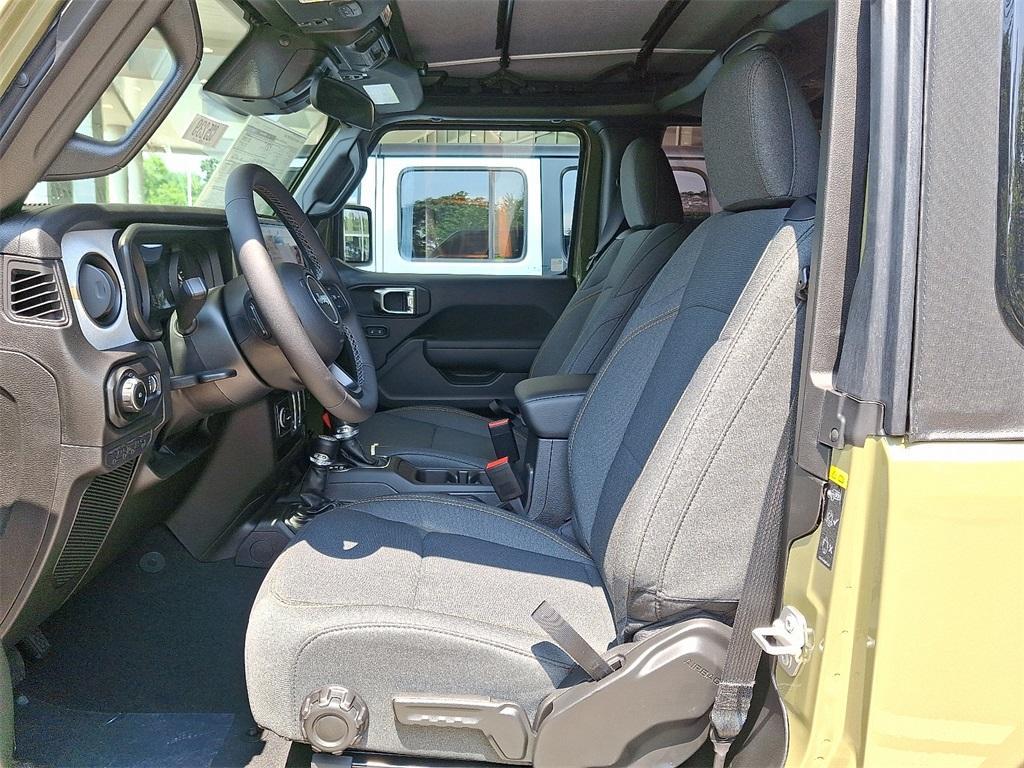 new 2025 Jeep Wrangler car, priced at $39,788