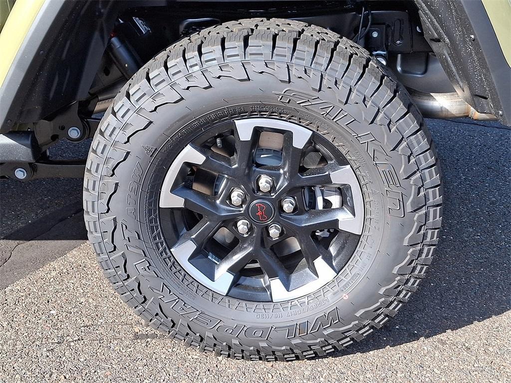 new 2025 Jeep Gladiator car, priced at $59,966