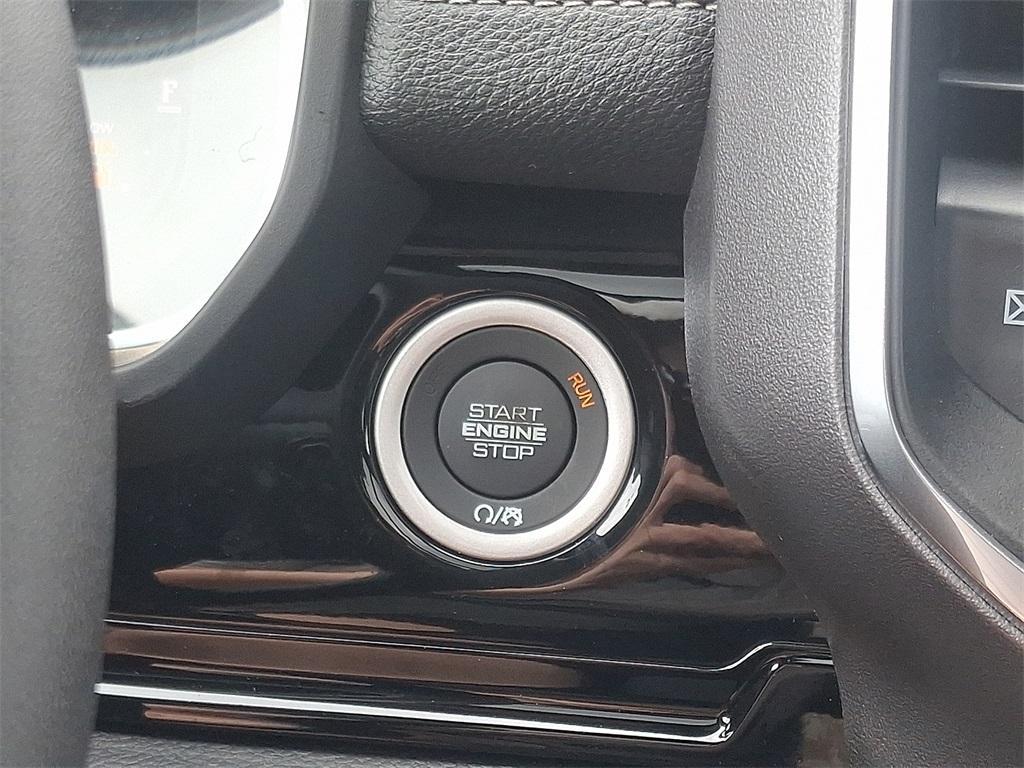new 2025 Ram 1500 car, priced at $64,466