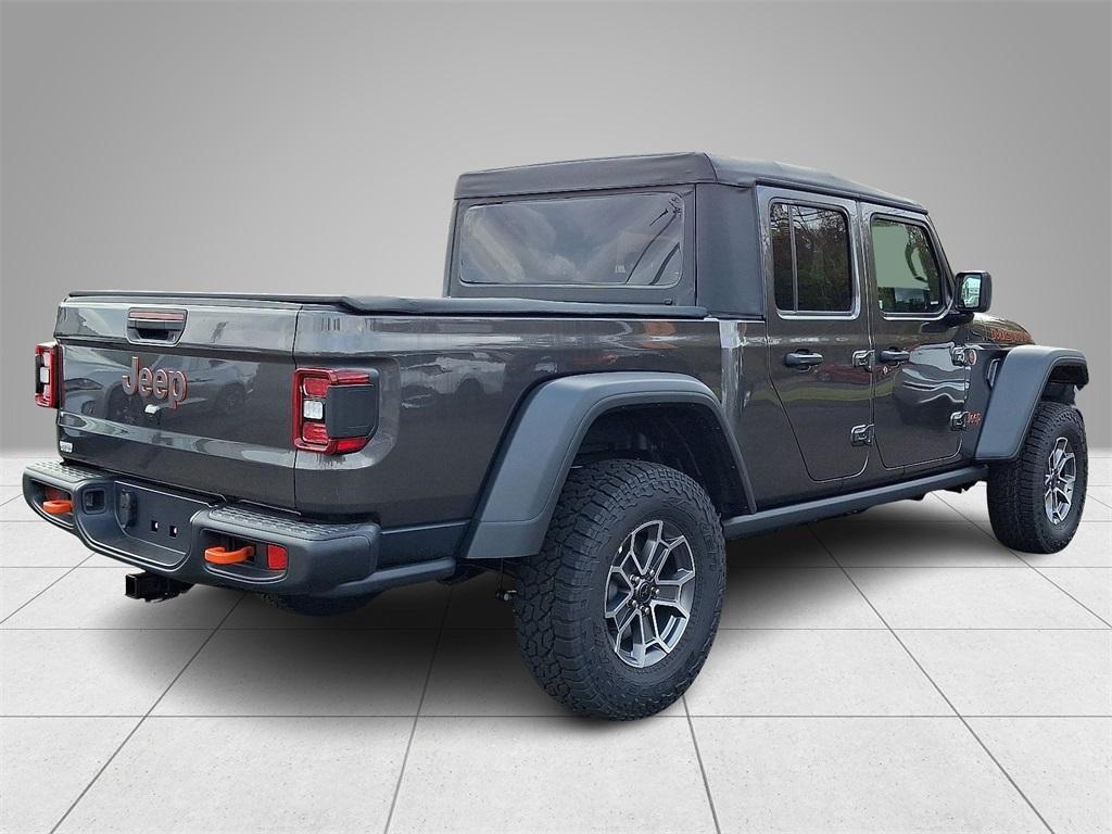 new 2025 Jeep Gladiator car, priced at $56,552