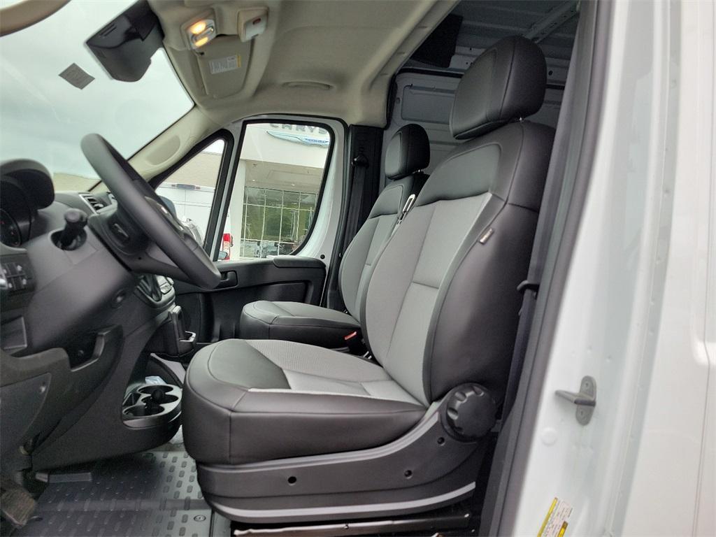 new 2024 Ram ProMaster 3500 car, priced at $49,961