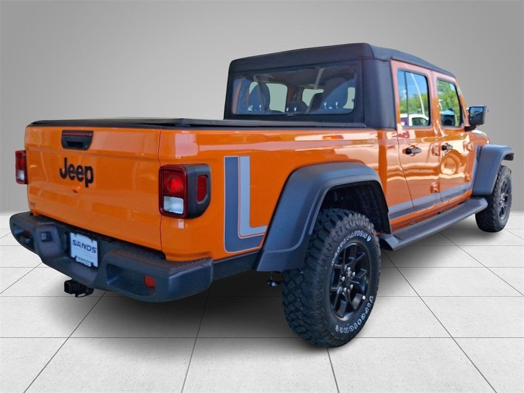 new 2025 Jeep Gladiator car, priced at $40,784