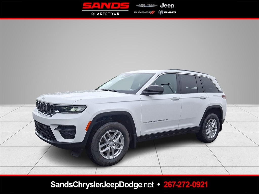 new 2025 Jeep Grand Cherokee car, priced at $41,602